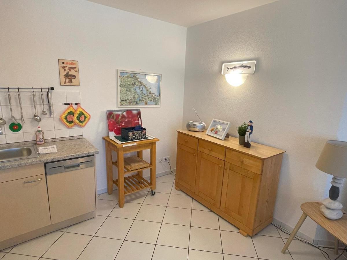 Apartment Ostseerose Ein Strandkorb Ist Im Sommer Inclusive Zempin Bagian luar foto