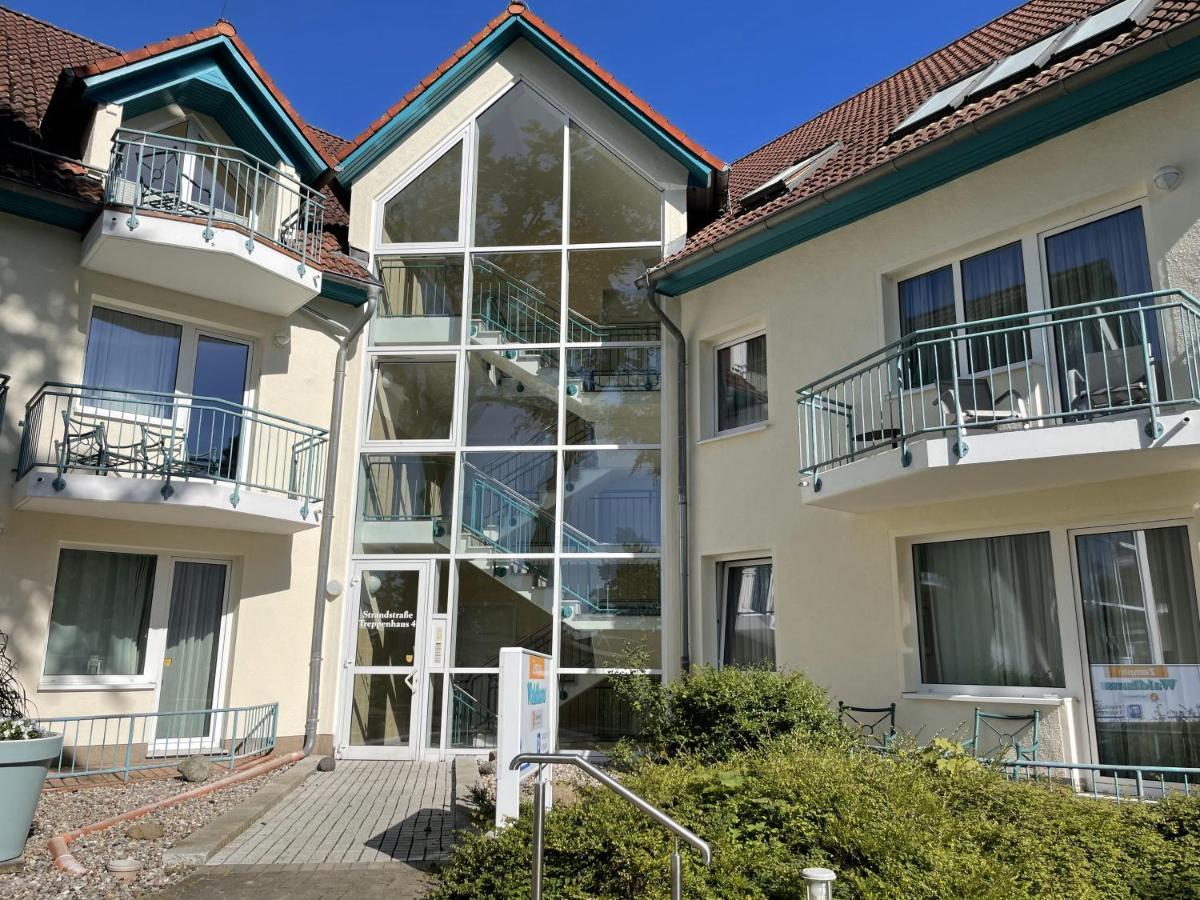 Apartment Ostseerose Ein Strandkorb Ist Im Sommer Inclusive Zempin Bagian luar foto
